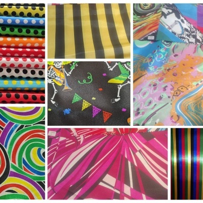 Mosaico de vários tecidos coloridos com padrões diversos e listras