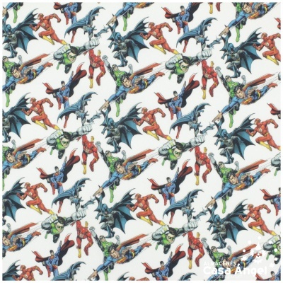 Papel de parede com desenho colorido de super-heróis voando