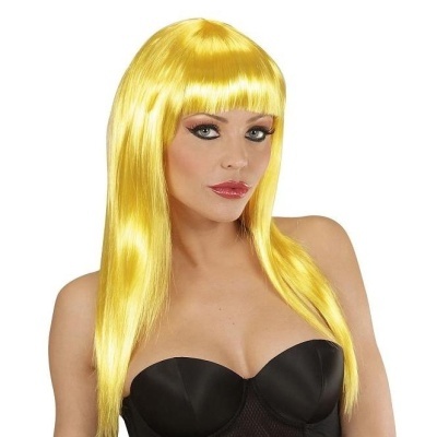 Peruca sintética amarela lisa com franja, mulher com top preto