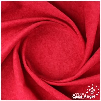 Tecido vermelho macio em espiral com dobras e logótipo Casa Angel