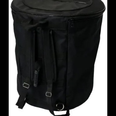 Mochila cilíndrica preta com zíper e alças ajustáveis