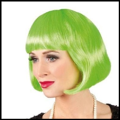 Peruca feminina curta verde-limão com franja