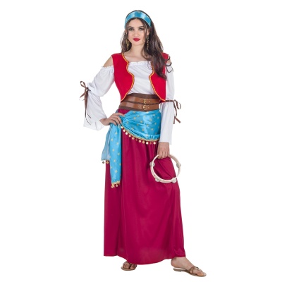 Mulher com traje vermelho, branco e azul segurando pandeireta branca