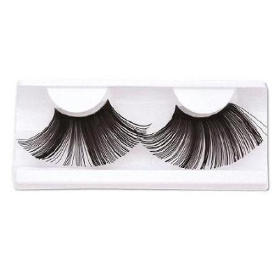 Pestanas postiças negras em embalagem plástica transparente