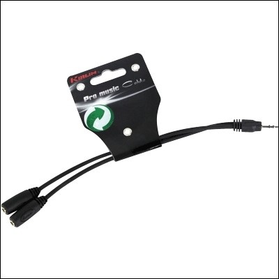 Cabo divisor de áudio preto com embalagem preta da marca KERLIN Pro music cable.