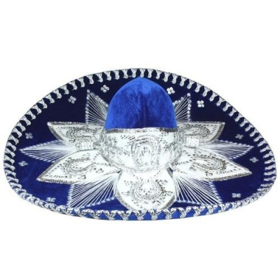 Sombrero azul escuro com bordados prateados em padrão floral