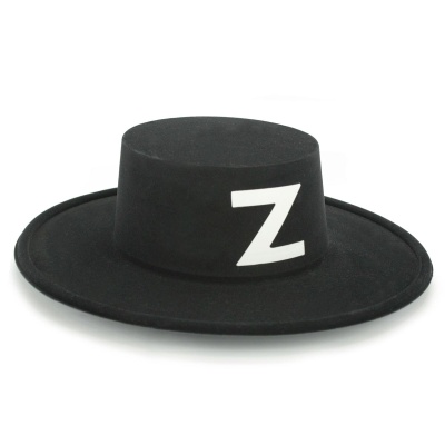 Chapéu preto de feltro com letra branca Z