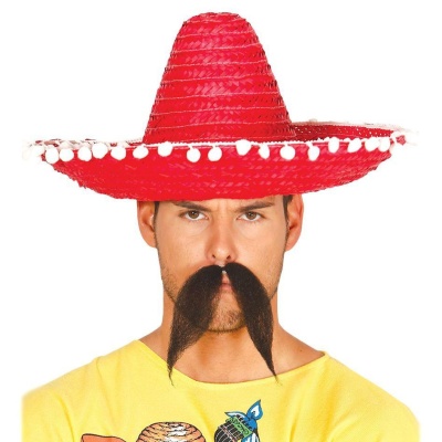 Homem com chapéu mexicano vermelho e bigode falso