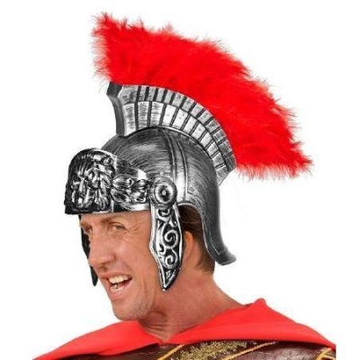 Capacete romano prateado com pluma vermelha e relevo detalhado