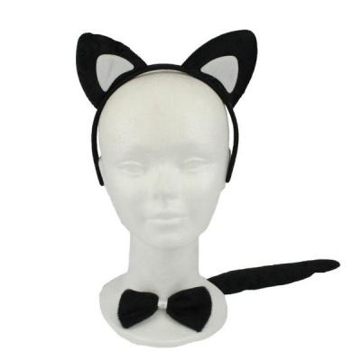 Conjunto de acessórios de fantasia com orelhas, gravata borboleta e cauda de gato pretos em manequim branco