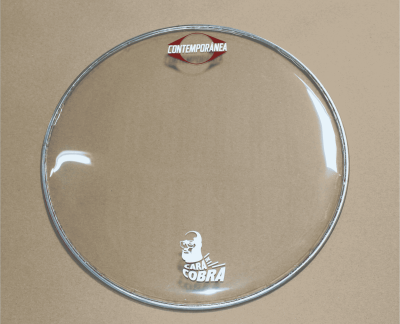 Tampas de vidro transparentes com logos CONTEMPORÂNEA e SARA DE COBRA