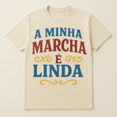T-shirt bege com texto colorido 