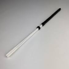 Baquetas para bateria brancas com empunhadura preta