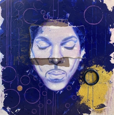 Pintura artística de rosto masculino em azul e roxo com fundo com círculos e manchas amarelas