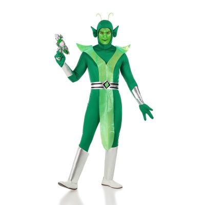 fato de alienígena verde com acessórios prateados em fundo branco