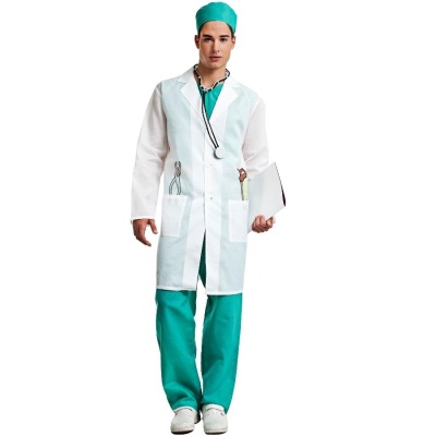 Pessoa com bata branca e roupa verde de trabalho médico