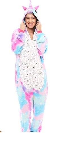 Pijama macacão unicórnio colorido com capuz e padrão de pequenos desenhos