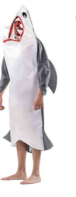 Fantasia de tubarão branca e cinzenta com olhos e boca vermelha, vestida por pessoa