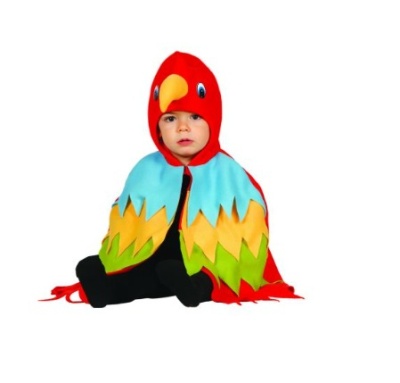 Capa infantil colorida de Carnaval com capuz de bico, em tecido, com padrão de penas coloridas.