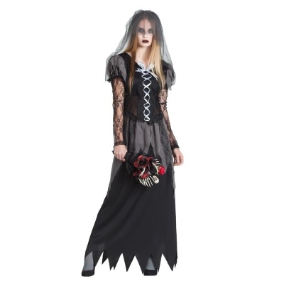 Vestido de Halloween preto com renda e véu