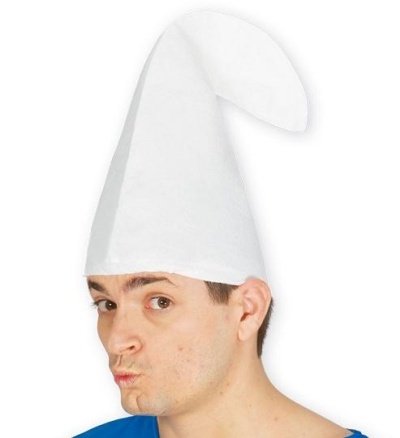 Chapéu branco pontiagudo de tecido