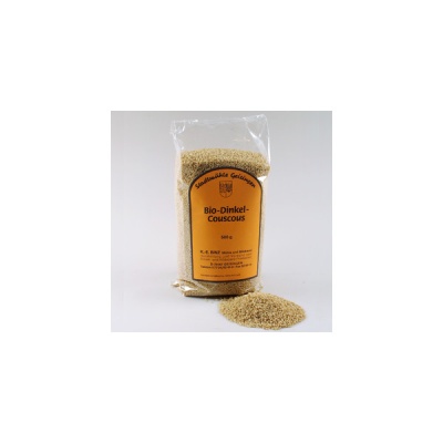 Pacote de couscous Bio-Dinkel com etiqueta amarela em fundo branco