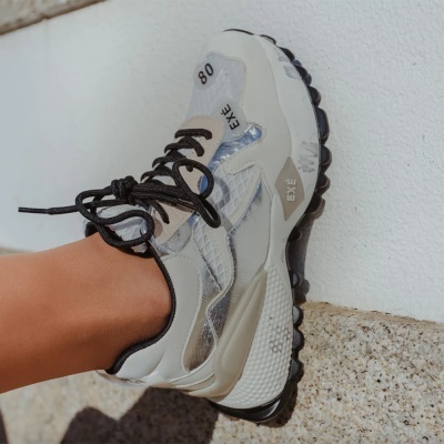 EXÉ :: D190608-13 White/Silver