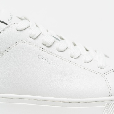 GANT :: MC Julien White