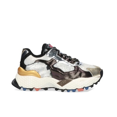 EXÉ :: 3020-18 Black/Gold