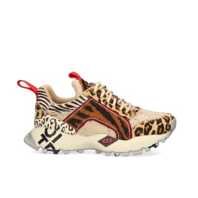 EXÉ :: 2025-3M Leo Tan Black