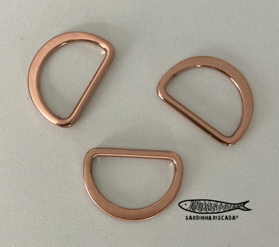 Argola Meia Lua Premium - Rosa Gold Argola Meia Lua Premium - Rosa Gold
