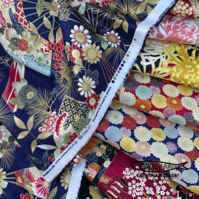 Flores fundo vermelho