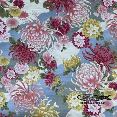 Flores Grandes fundo azul