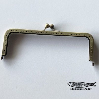 Fecho da avó - Retangular Ouro Velho 18cm