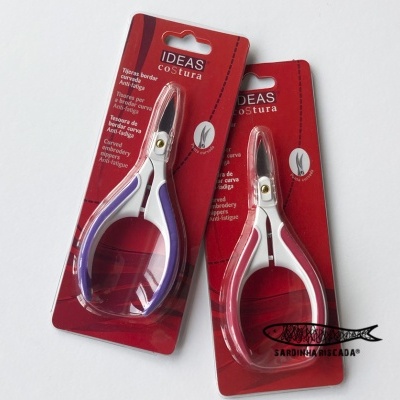 Tesoura de Bordados Curva