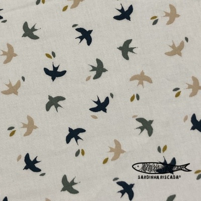 Andorinhas - Fundo Branco