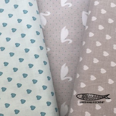 Love Story Hearts Gray Swans Gray