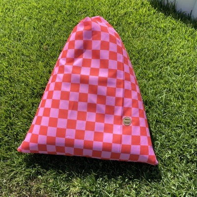 Puff de praia - Xadrez Rosa e Vermelho