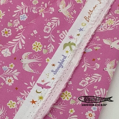 Songbird - Swallow Pink
