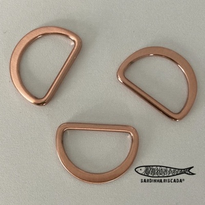 Argola Meia Lua  Premium - Rosa Gold