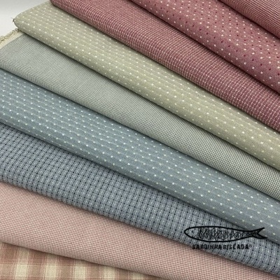 Tramado Japonês - Pintas Vermelhas Tramado Japonês - Pintas Vermelhas