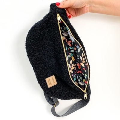 Bolsa de cintura -  Teddy Preto