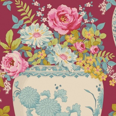 Chic Escape - Flowervase Maroon Chic Escape - Flowervase Maroon