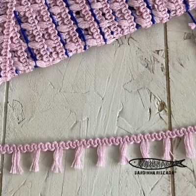 Franja com galão curta