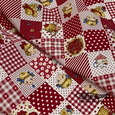 Margret & Sophie - Small squares - Red