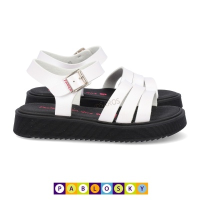 Sandálias brancas com sola preta e fivela prateada