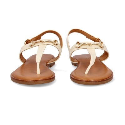 Sandálias de dedo creme com sola castanha e detalhe metálico dourado