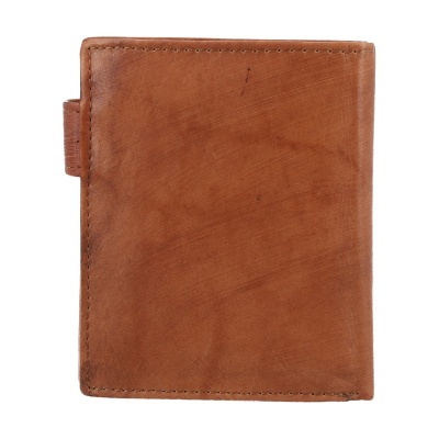 Carteira de pele castanha quadrada com aba lateral