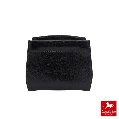 Carteira preta de pele com textura lisa e logótipo Cavalinho Pensafiel