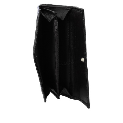 Carteira preta com fecho botão e compartimento com fecho